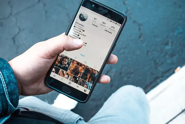 Comment améliorer l'expérience client dans votre commerce connecté