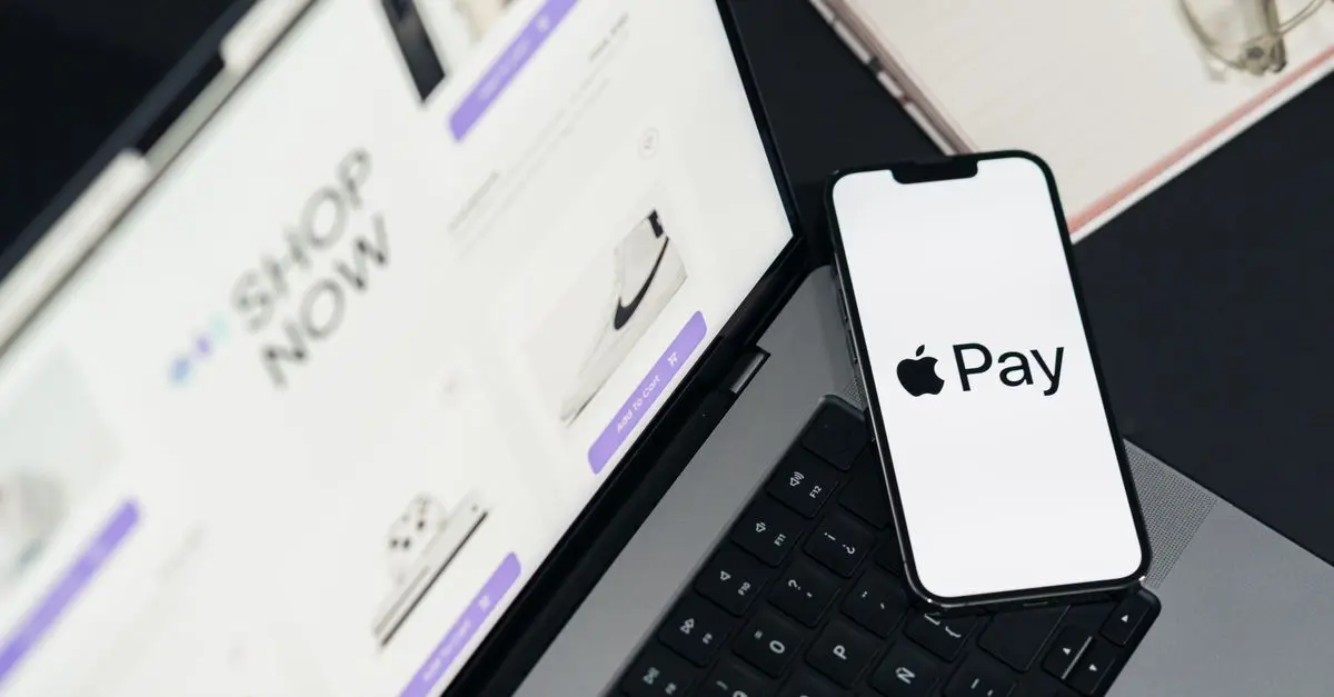 Comment choisir les meilleures solutions de commerce connecté ?
